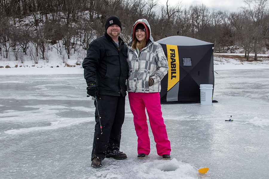 ice-fishing2-900x600